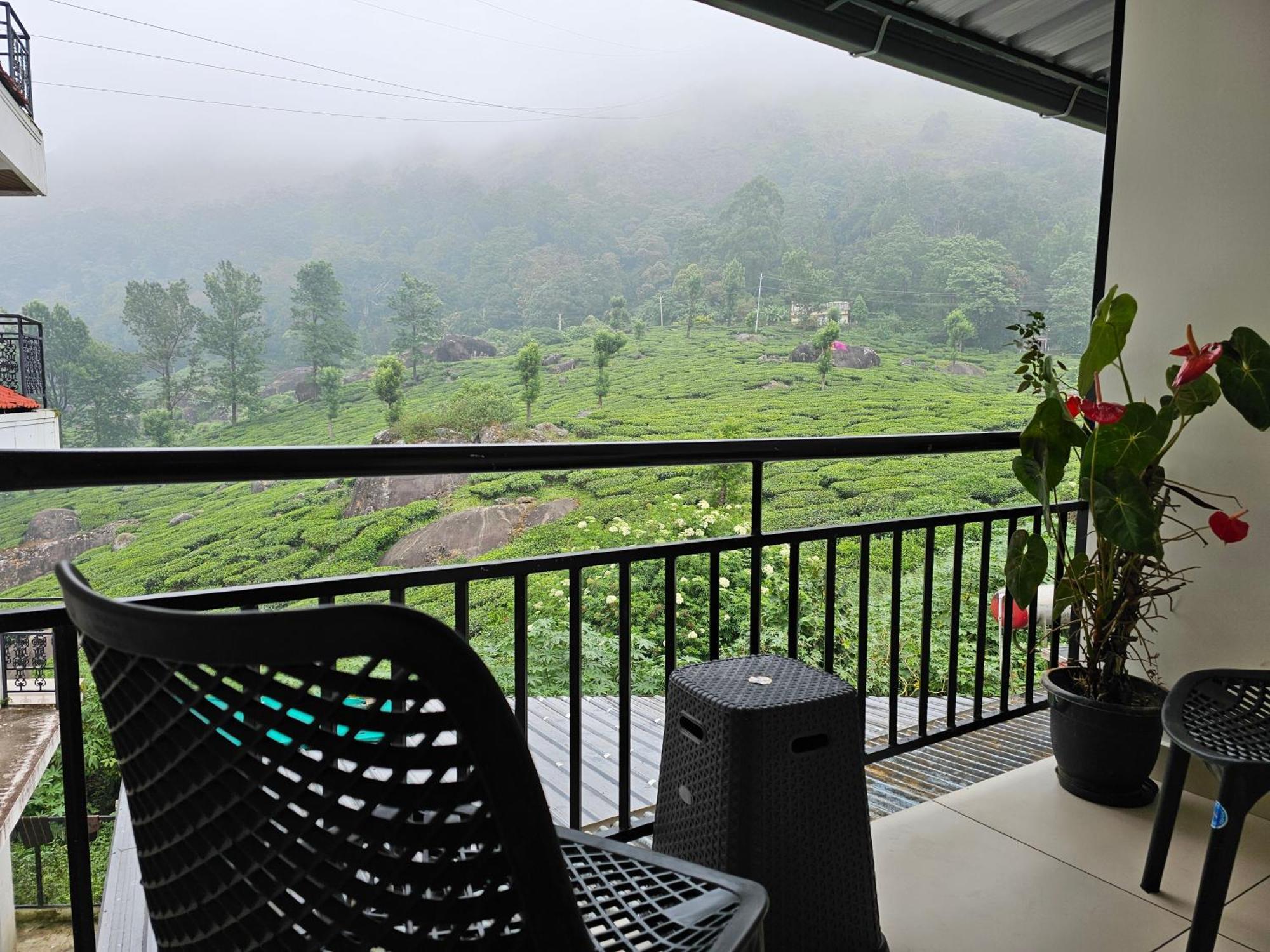 Tea Dale - All Rooms With Tea Estate View Муннар Екстер'єр фото